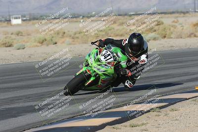 media/Sep-20-2025-Race Pace (Sat) [[d4e1b33f4d]]/Non Verified/Turn 4 Inside (8am)/